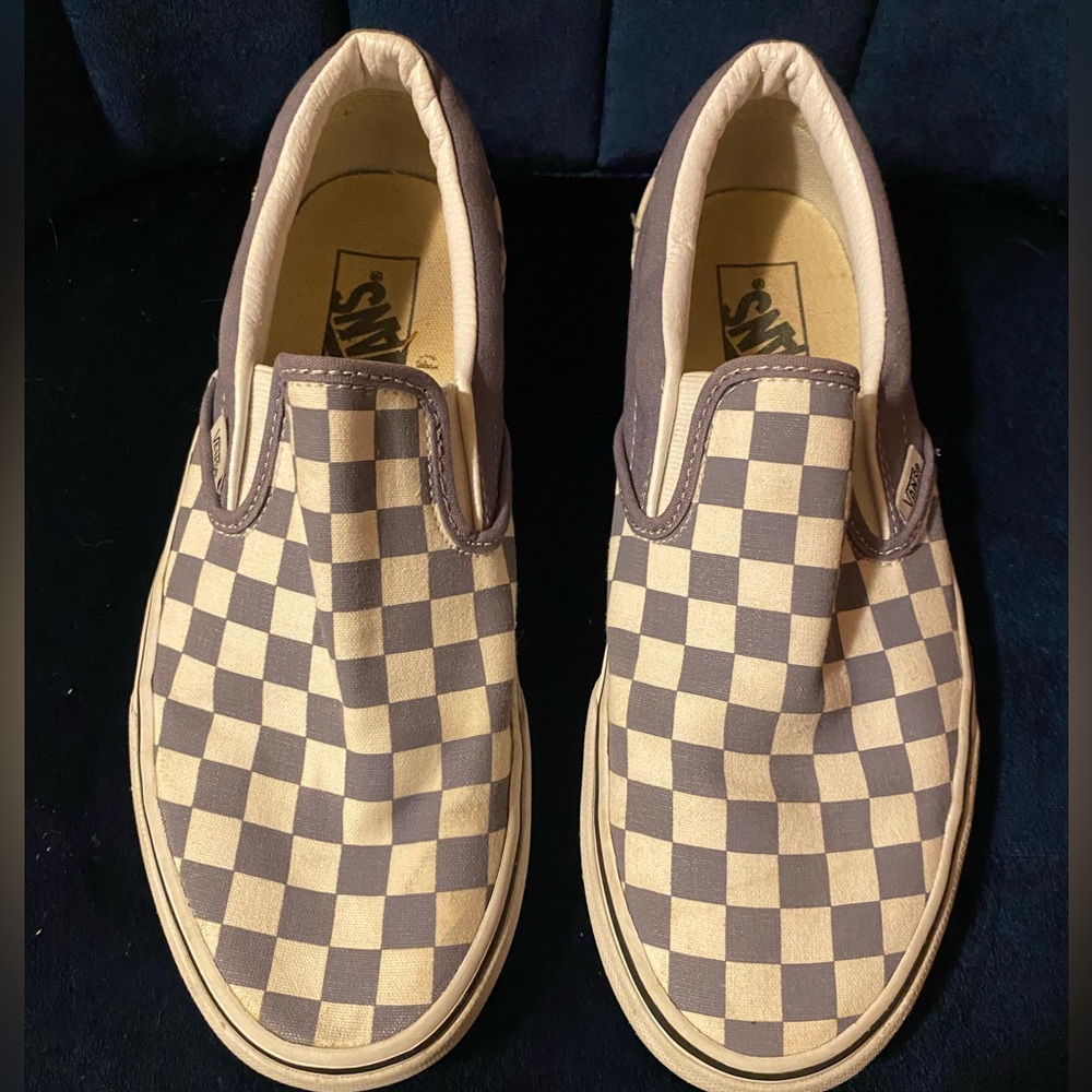 Grey-blue low-top checkered Vans